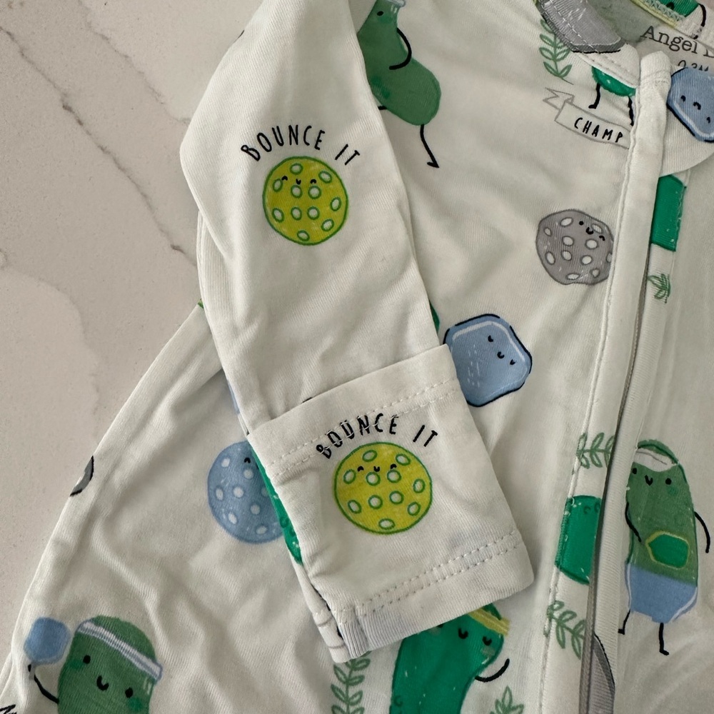 Angel Dear Zipper Footie Pajamas - Gender Neutral - NWT Bamboo - Picture 4 of 5